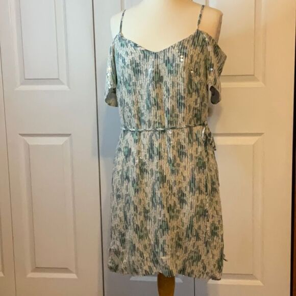 French Connection Cold Shoulder Mermaid Sequin Dress Cream Soda Green Size 6 New - Picture 1 of 10